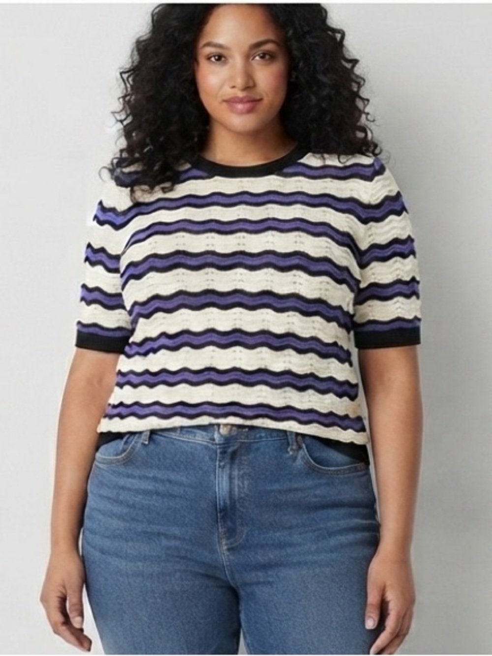 Liz Claiborne Crew Neck Elbow Sleeve  Sweater